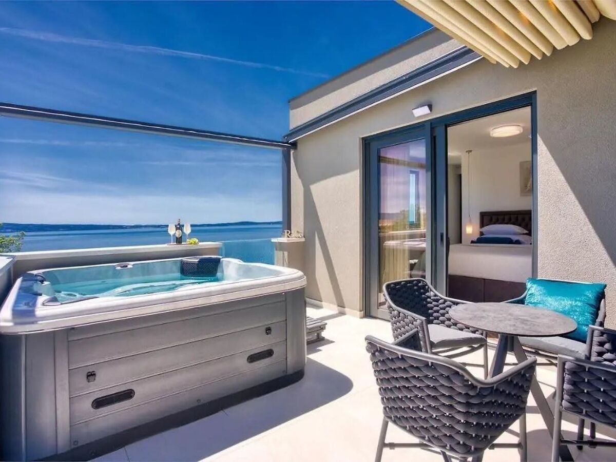 Villa 250m² avec piscine chauffée et sauna à Podstrana - Photo 18