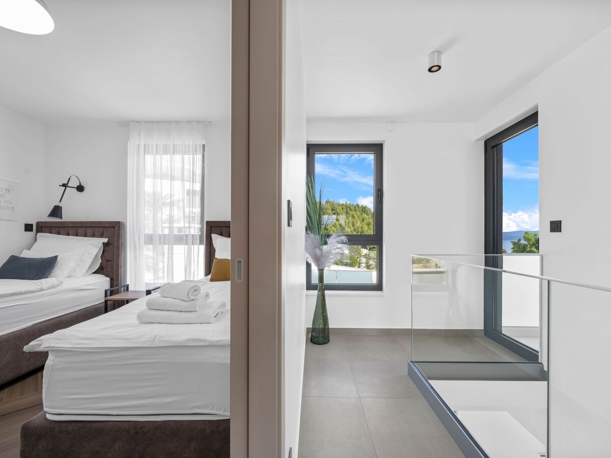 Villa 250m² avec piscine chauffée et sauna à Podstrana - Photo 27