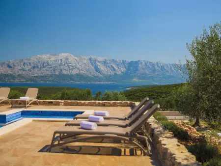 Deux maisons Dalmates avec piscine à Pučišća : photo 7