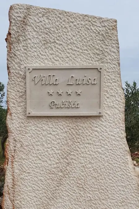 Deux maisons Dalmates avec piscine à Pučišća : photo 15