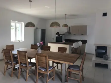 Deux maisons Dalmates avec piscine à Pučišća : photo 16