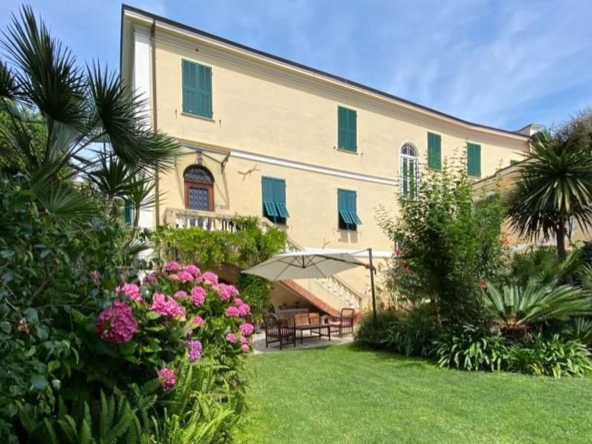 Casa Glicine à Vallecrosia, 6 personnes, jardin privé - Photo 1