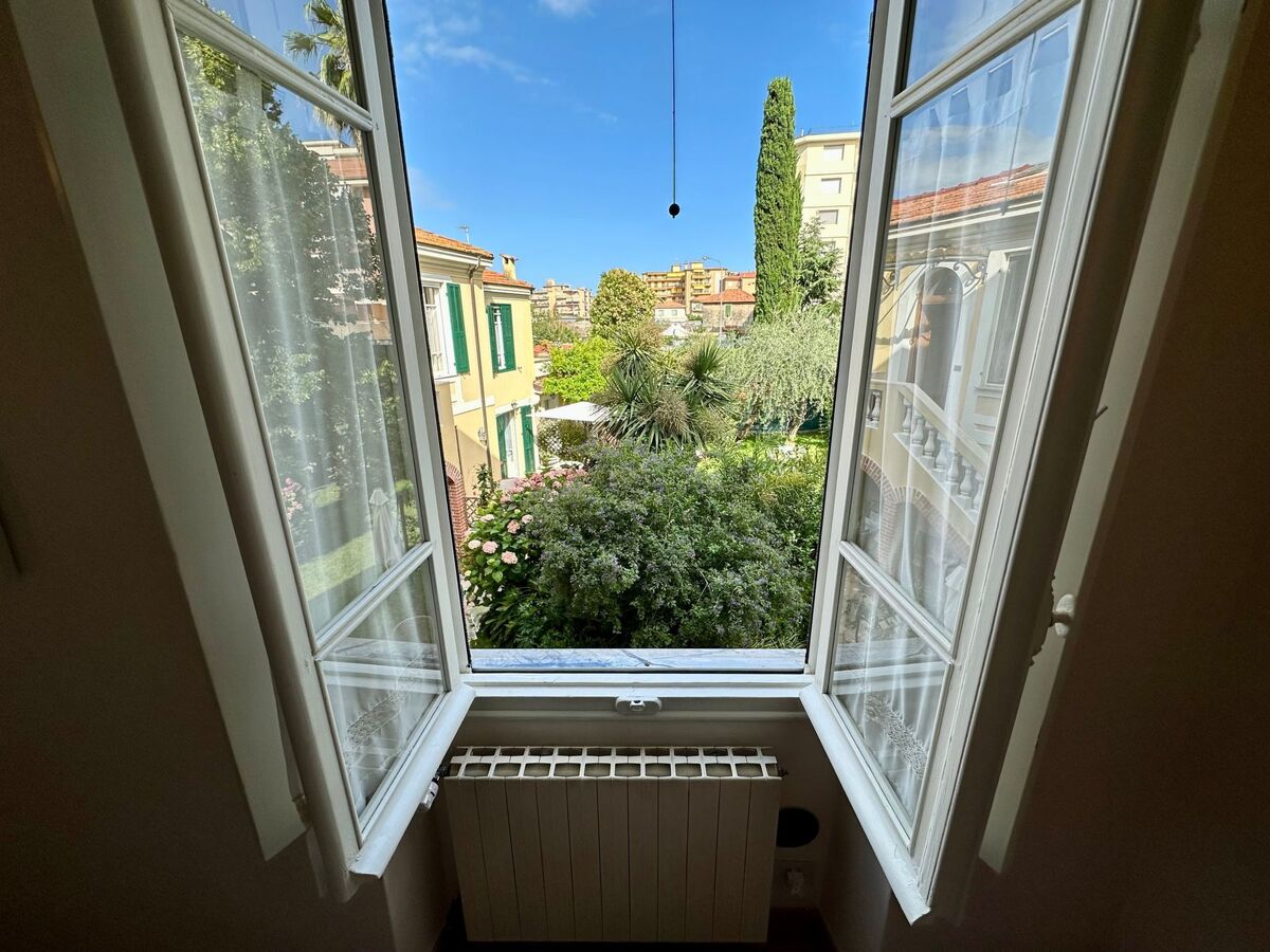 Casa Glicine à Vallecrosia, 6 personnes, jardin privé - Photo 4