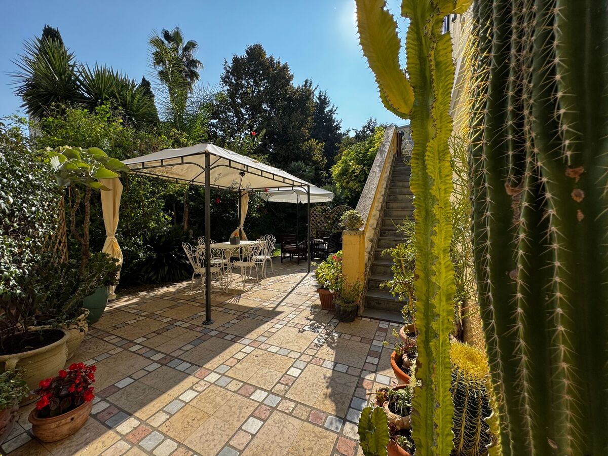 Casa Glicine à Vallecrosia, 6 personnes, jardin privé - Photo 8