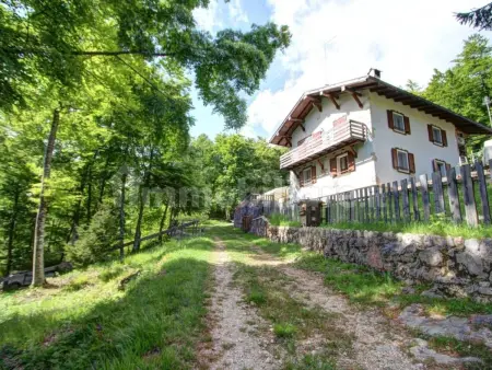 Ihre Flucht in die Natur und Ruhe, Maison 12 personnes à Arco - Photo 2