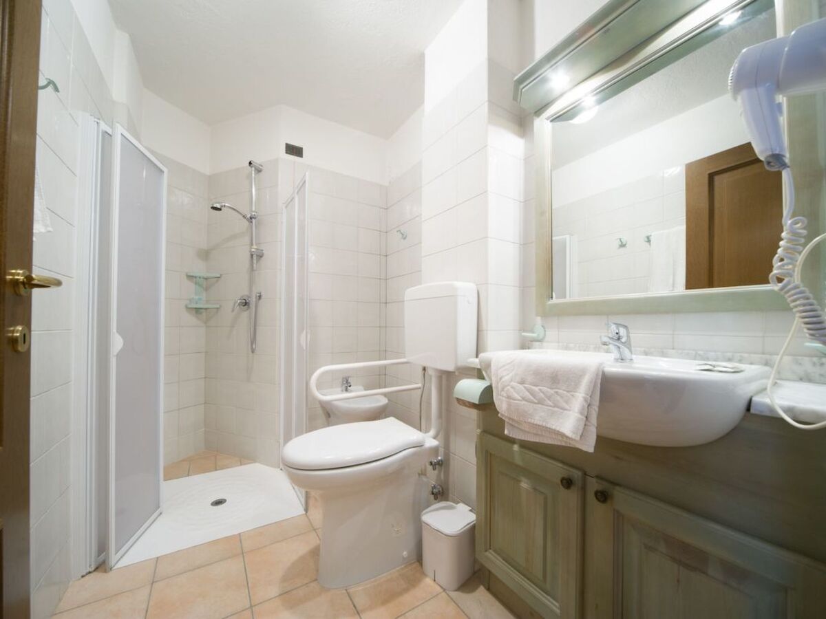Studio Residence Villa Frejus, 350 m du centre - Photo 2
