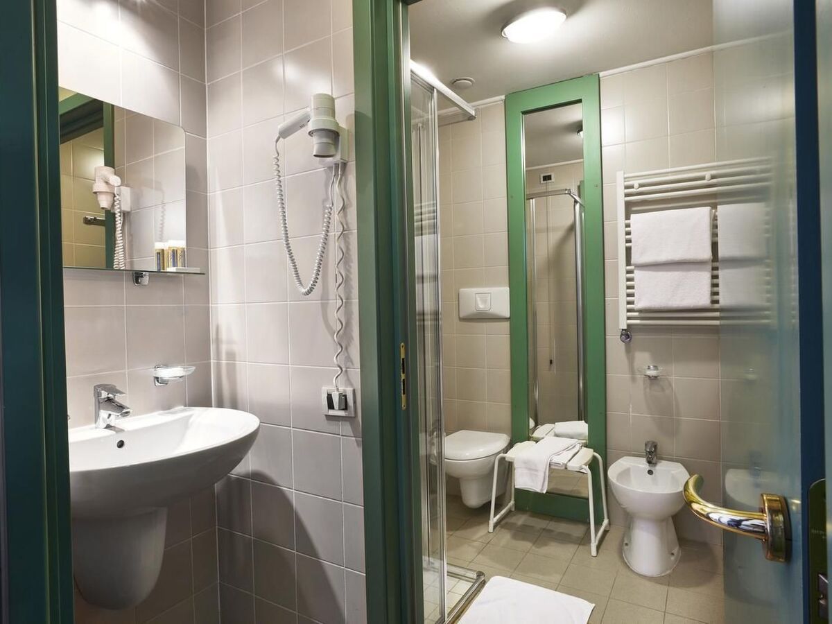 Appart 4 pers. Olympic Village Sestriere, vue vallée - Photo 7