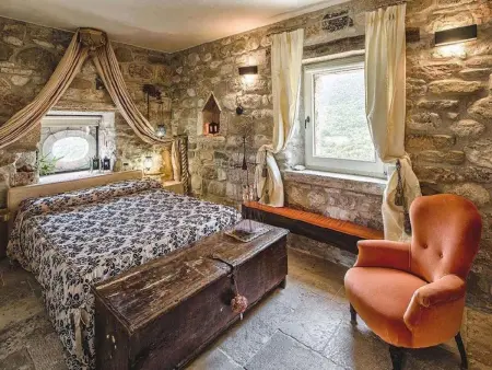 La Roccaccia - Maison historique 9 pers à Montefortino : photo 9