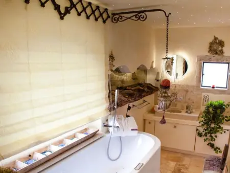 La Roccaccia - Maison historique 9 pers à Montefortino : photo 24