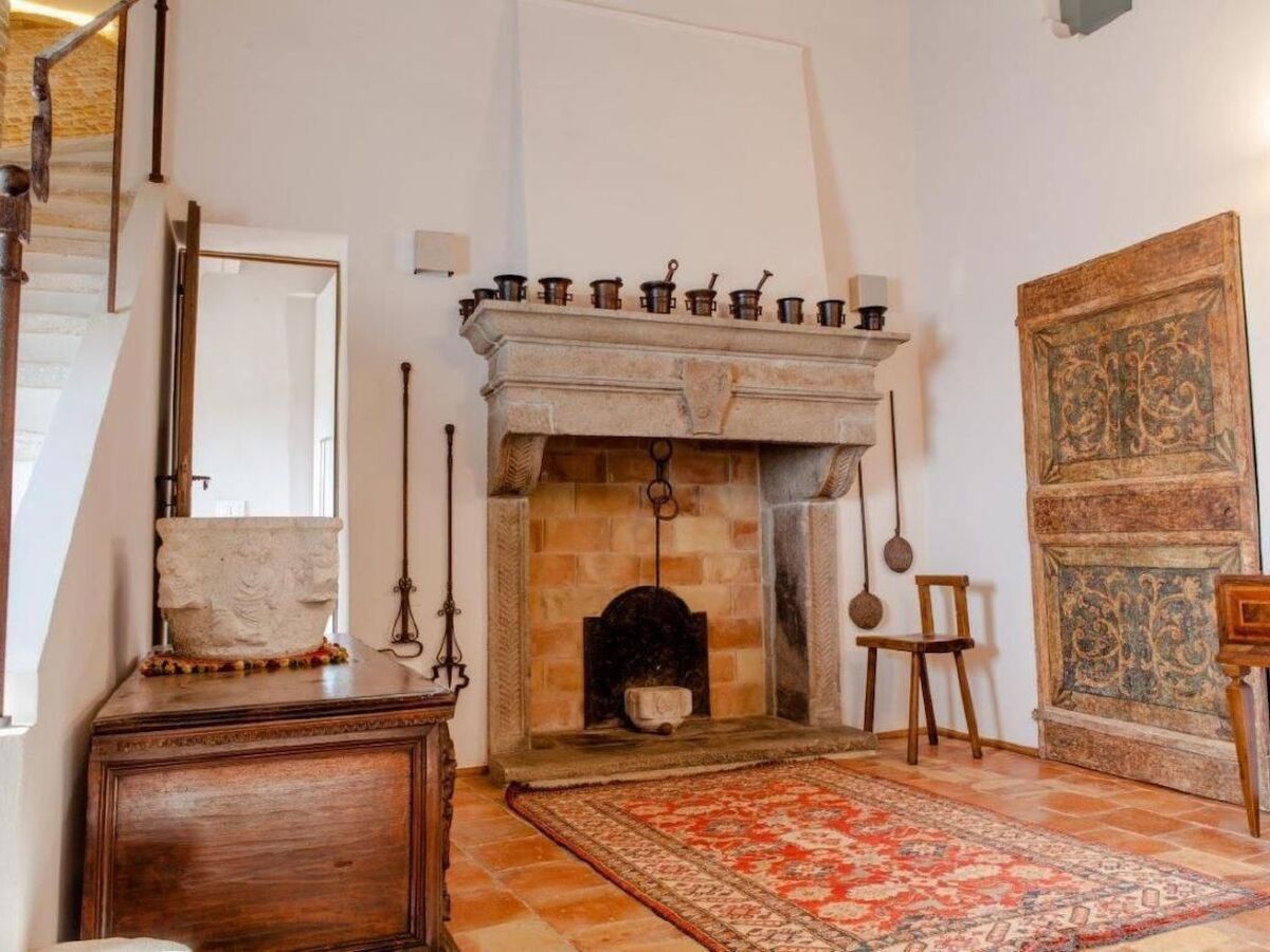 Torre da Bora, tour médiévale du 14e siècle à Magliano di Tenna - Photo 2