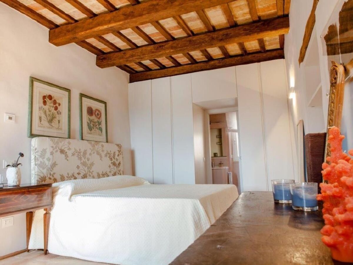 Torre da Bora, tour médiévale du 14e siècle à Magliano di Tenna - Photo 3