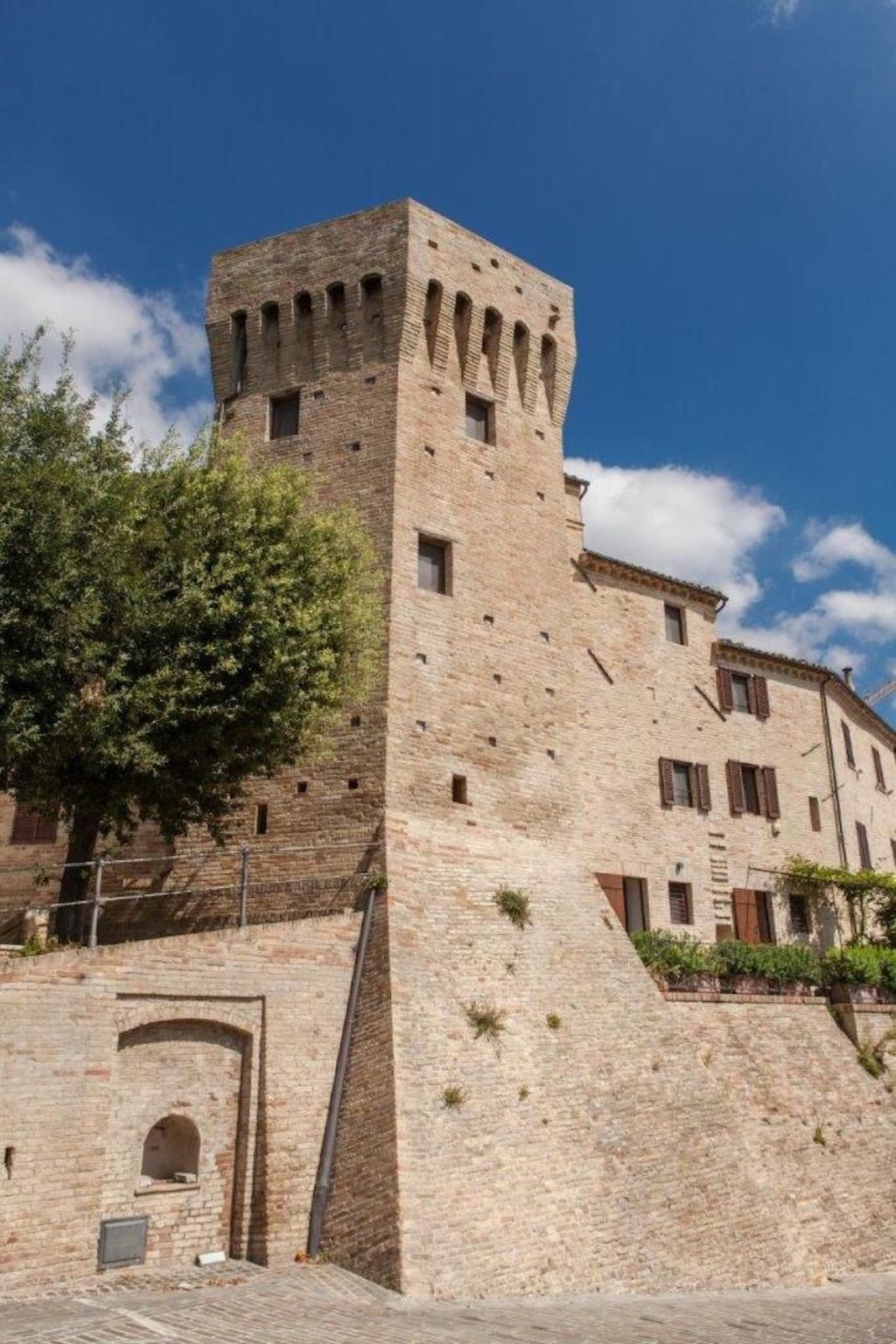 Torre da Bora, tour médiévale du 14e siècle à Magliano di Tenna - Photo 16