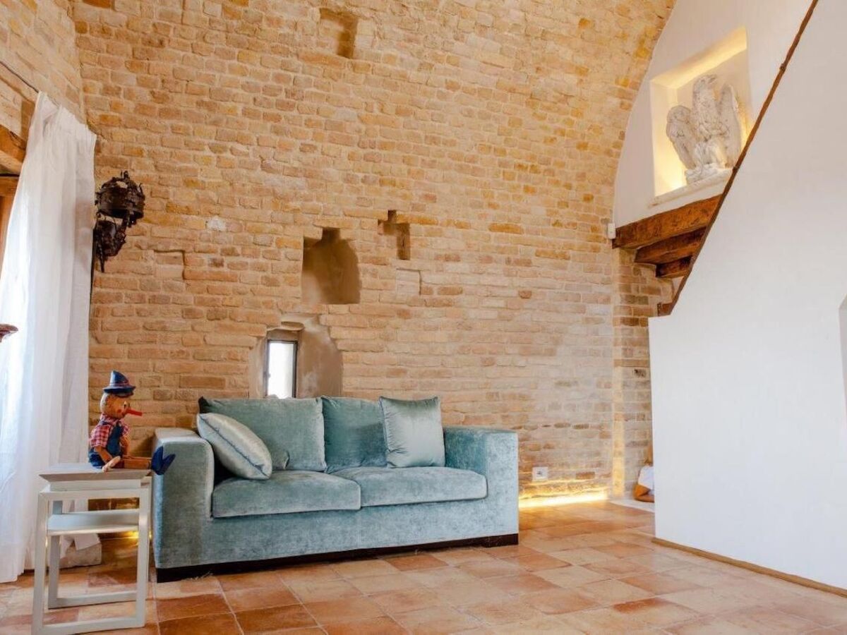 Torre da Bora, tour médiévale du 14e siècle à Magliano di Tenna - Photo 17