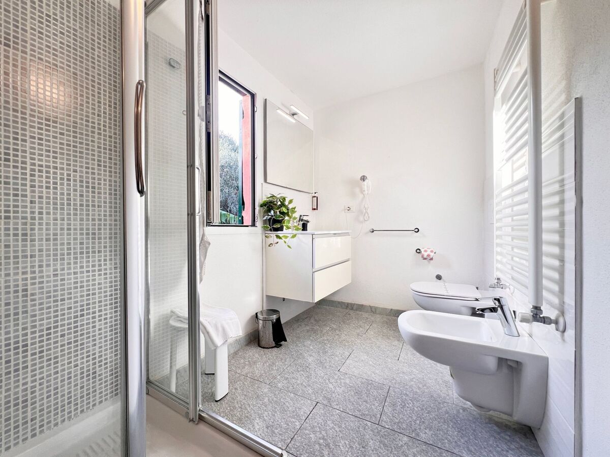 Appartement 2 chambres à Rapallo avec jardin et 2 parkings - Photo 34