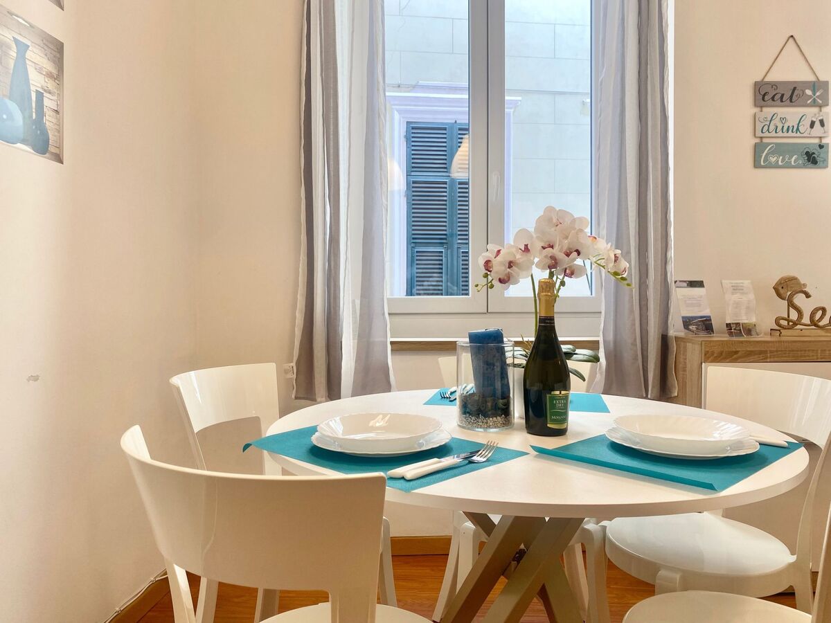 Appartement Rapallo, terrasse privée et garage inclus - Photo 23