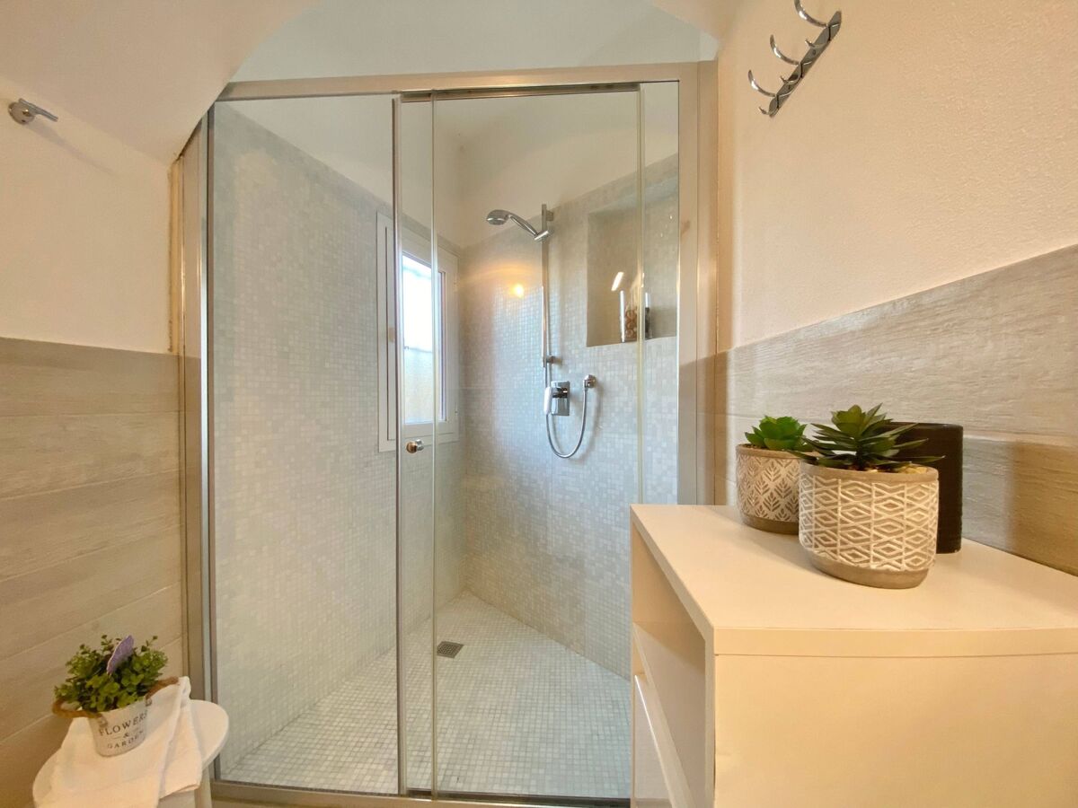 Casa Rosa Tre – Appartement 45m² vue montagne à Rapallo - Photo 10