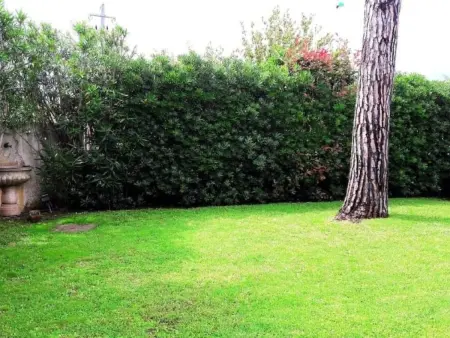 Villa Rita – Maison rénovée avec jardin à Forte dei Marmi : photo 4
