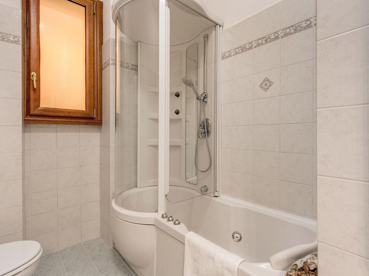 Appartement 6 personnes à Rome avec balcon privé - Photo 3