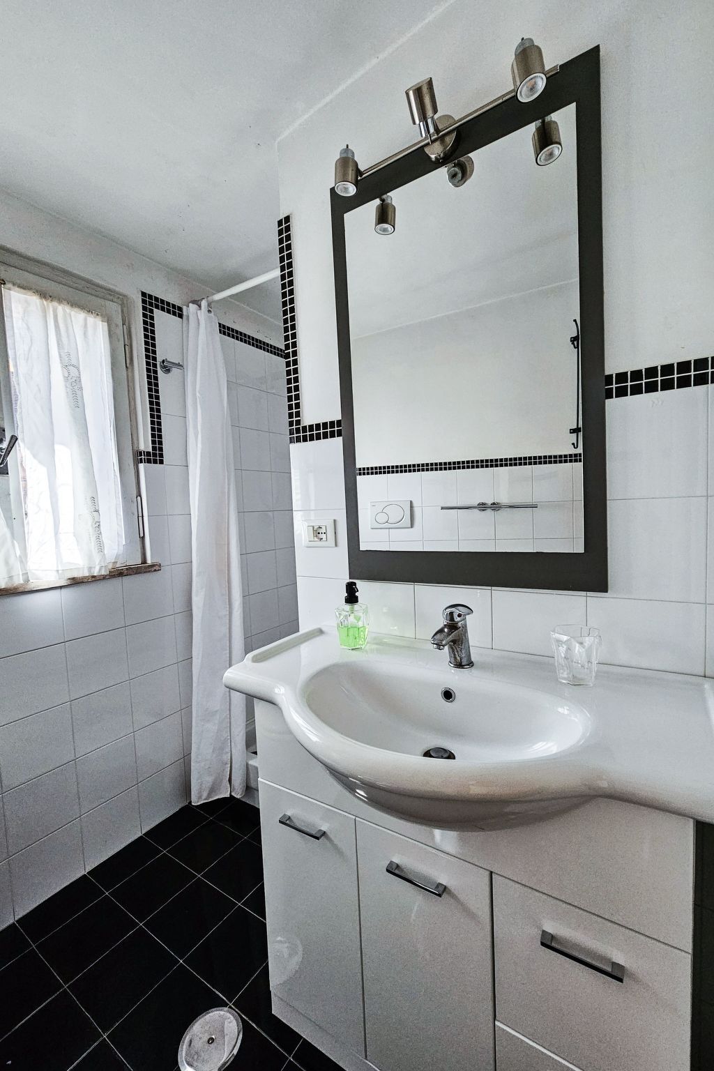 Appartement penthouse avec terrasse, centre historique Rome - Photo 15