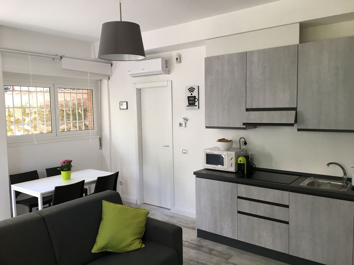 Appartement 5 pers. au cœur de Rome, jardin partagé - Photo 13