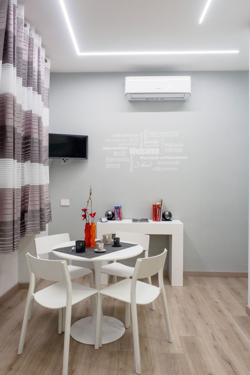 Plebiscito Home Holidays, smart home 4 pers. à Naples - Photo 5