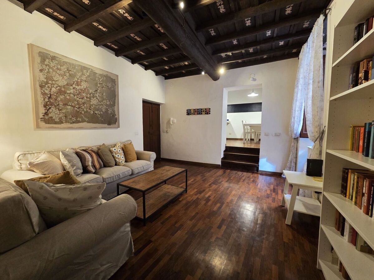 Appartement Vicolo del Borgo, cœur historique de Viterbe - Photo 1