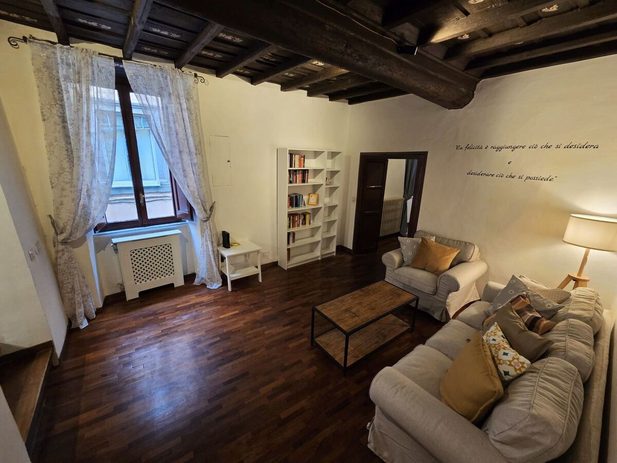 Appartement Vicolo del Borgo, cœur historique de Viterbe - Photo 3