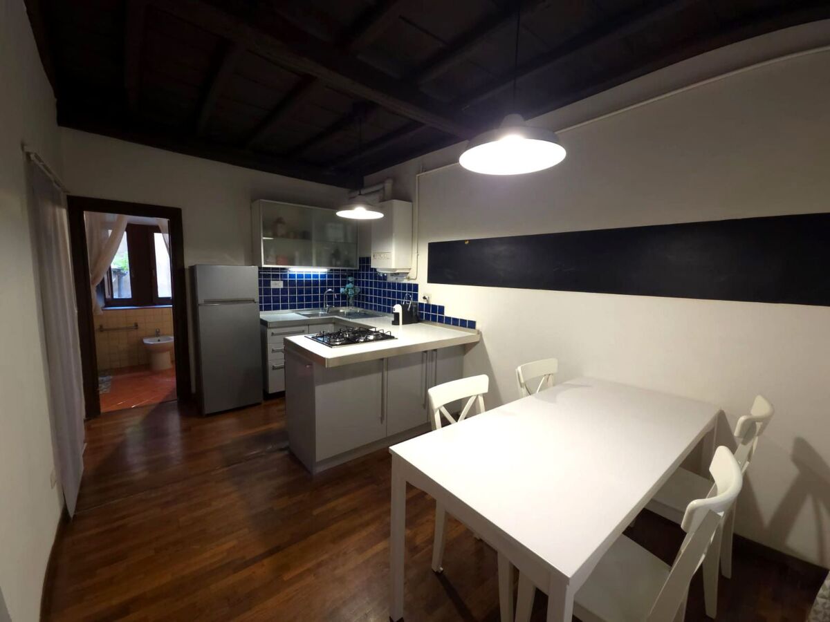 Appartement Vicolo del Borgo, cœur historique de Viterbe - Photo 11