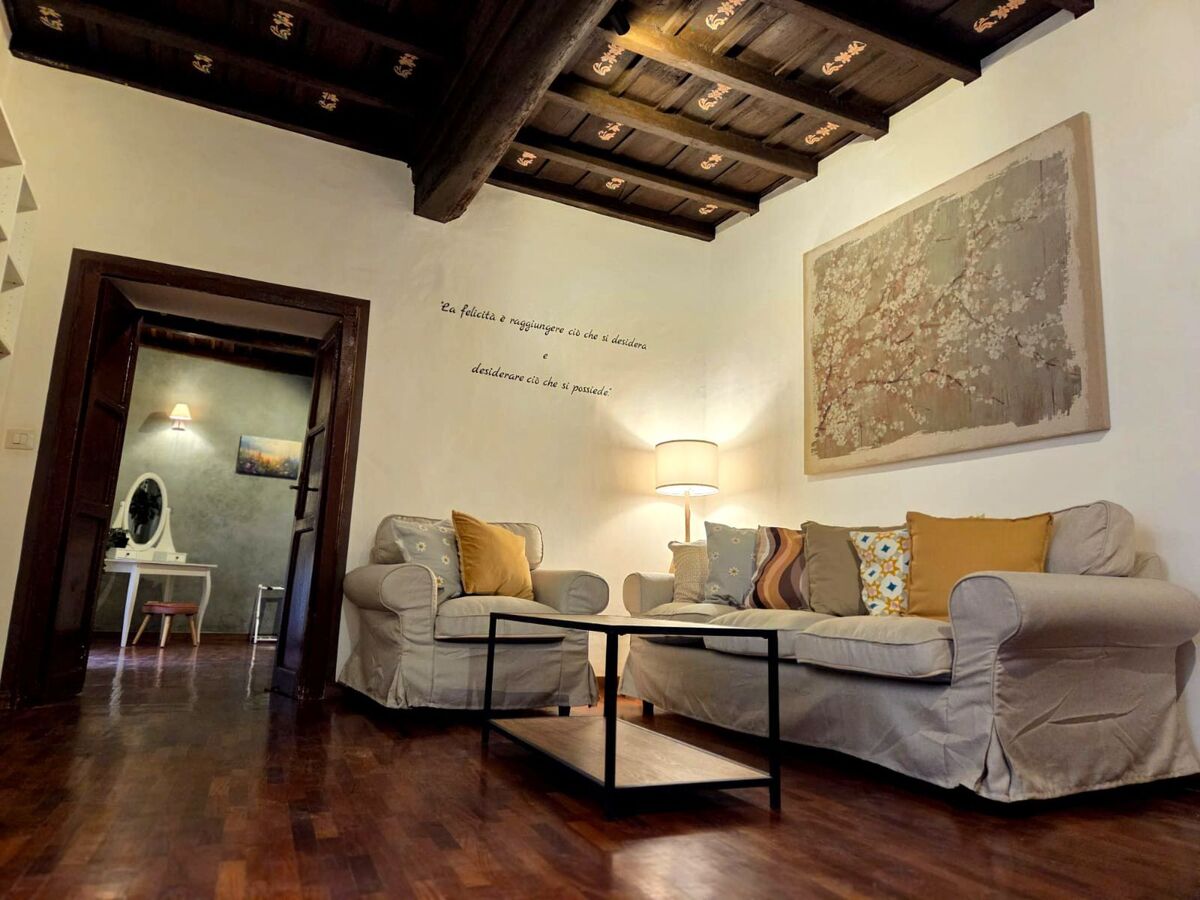 Appartement Vicolo del Borgo, cœur historique de Viterbe - Photo 18