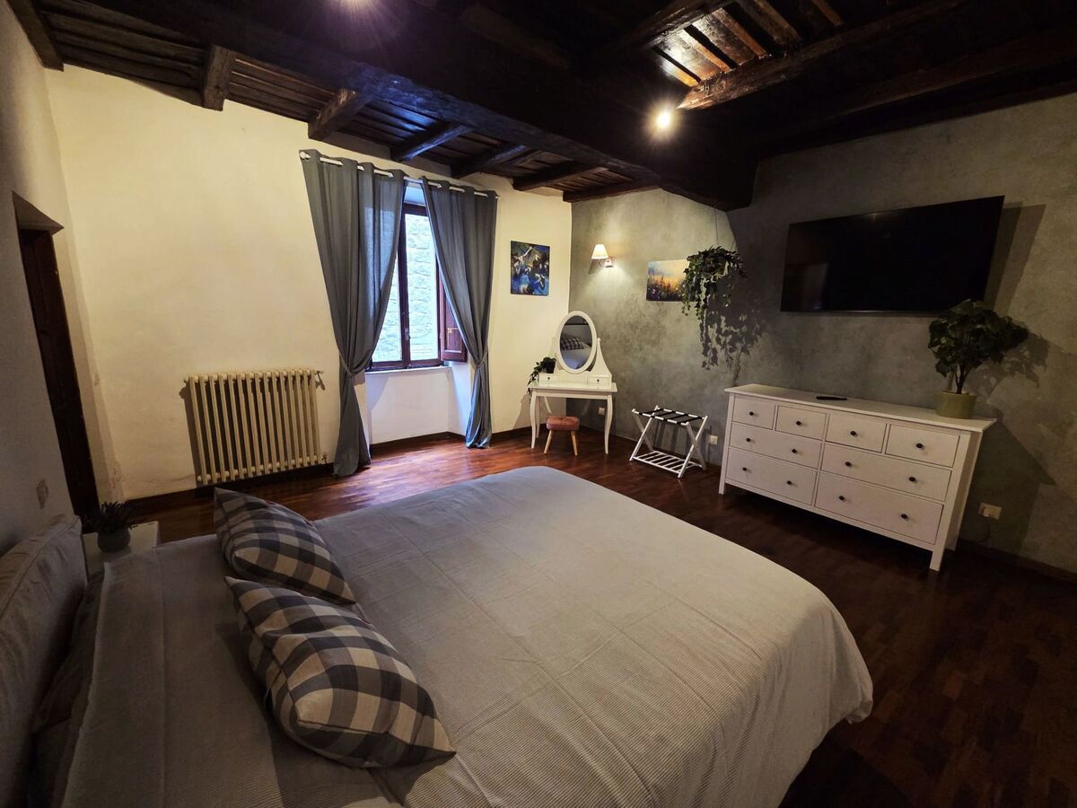 Appartement Vicolo del Borgo, cœur historique de Viterbe - Photo 26