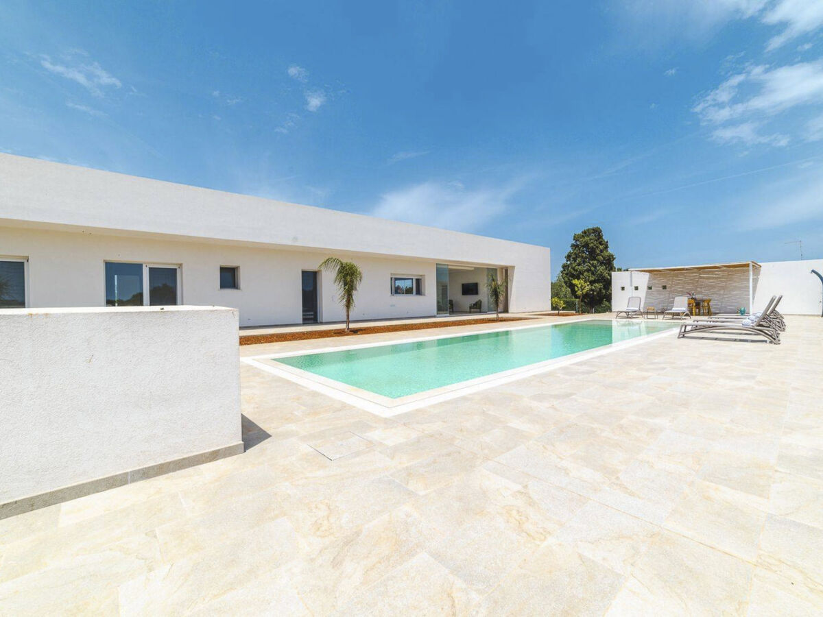 Villa Donnosanto, piscine débordement à 1,5 km plage - Photo 2
