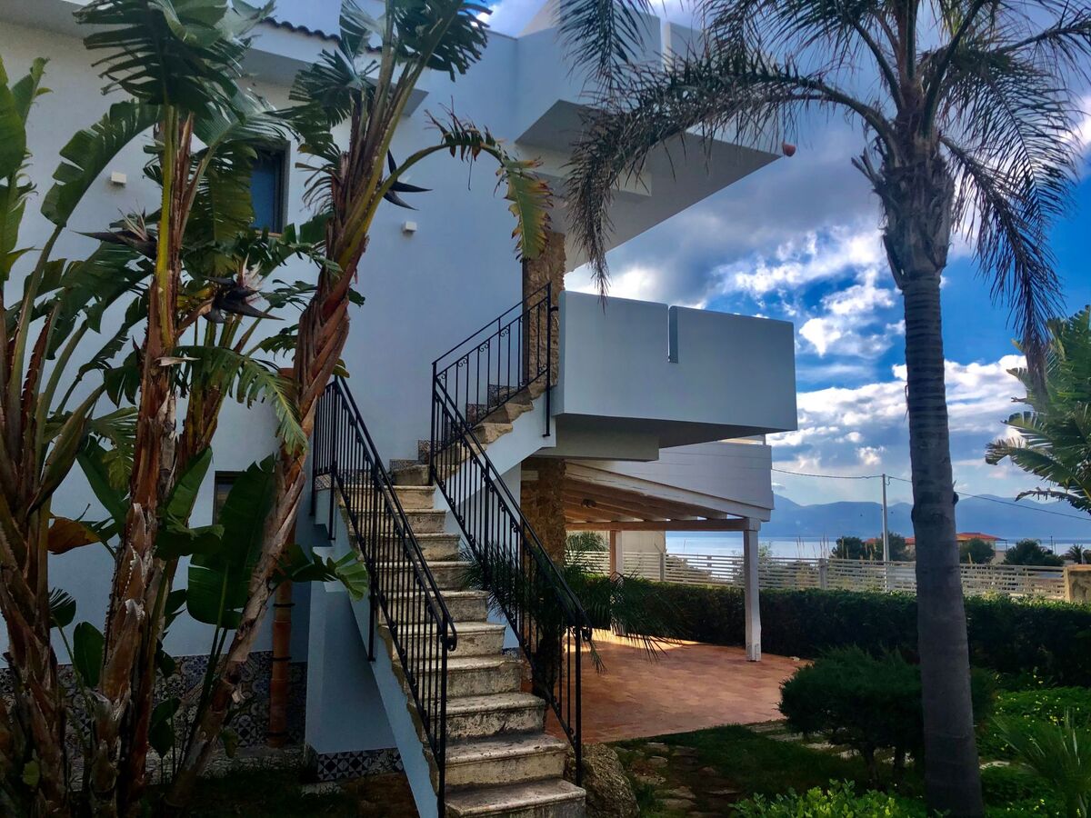 Appartement Glicine, piscine eau de mer et vue mer - Photo 2