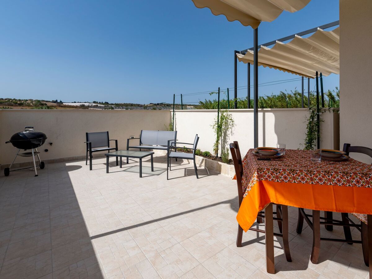 Appartement à Noto, véranda 30m² et piscine - Photo 15