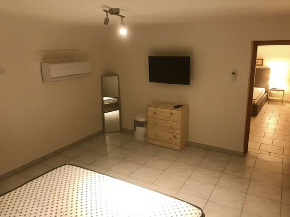 Alley's Haus – Appartement duplex centre historique Catania - Photo 18