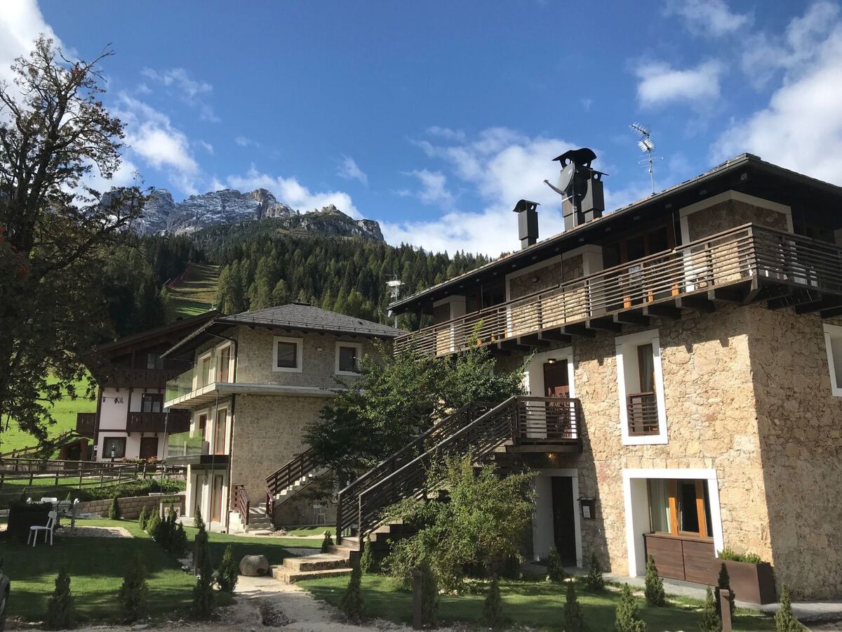 Appartement 2 chambres avec terrasse vue Dolomites - Photo 1