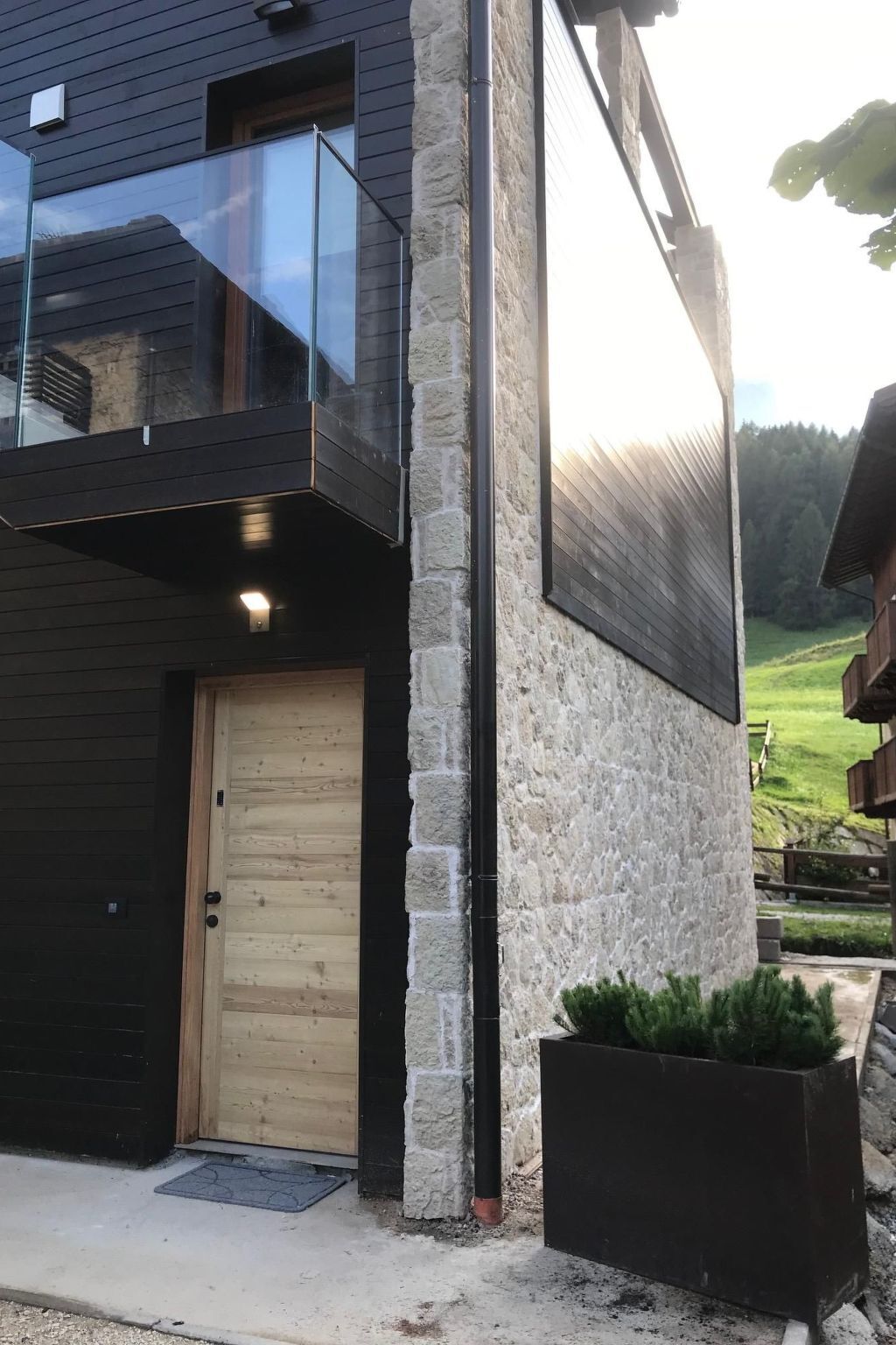 Appartement 2 chambres avec terrasse vue Dolomites - Photo 14