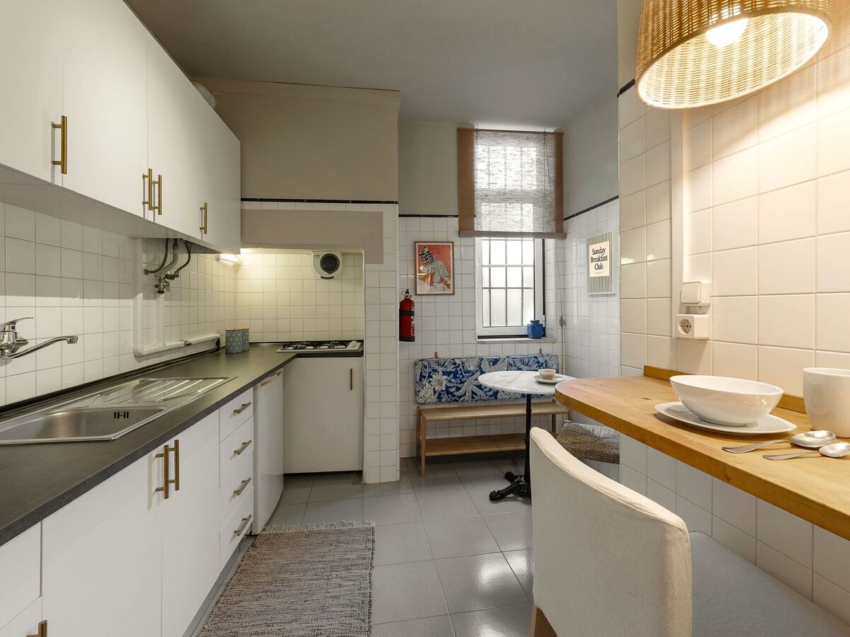 Appartement avec balcony, cœur historique de Lisbonne - Photo 9