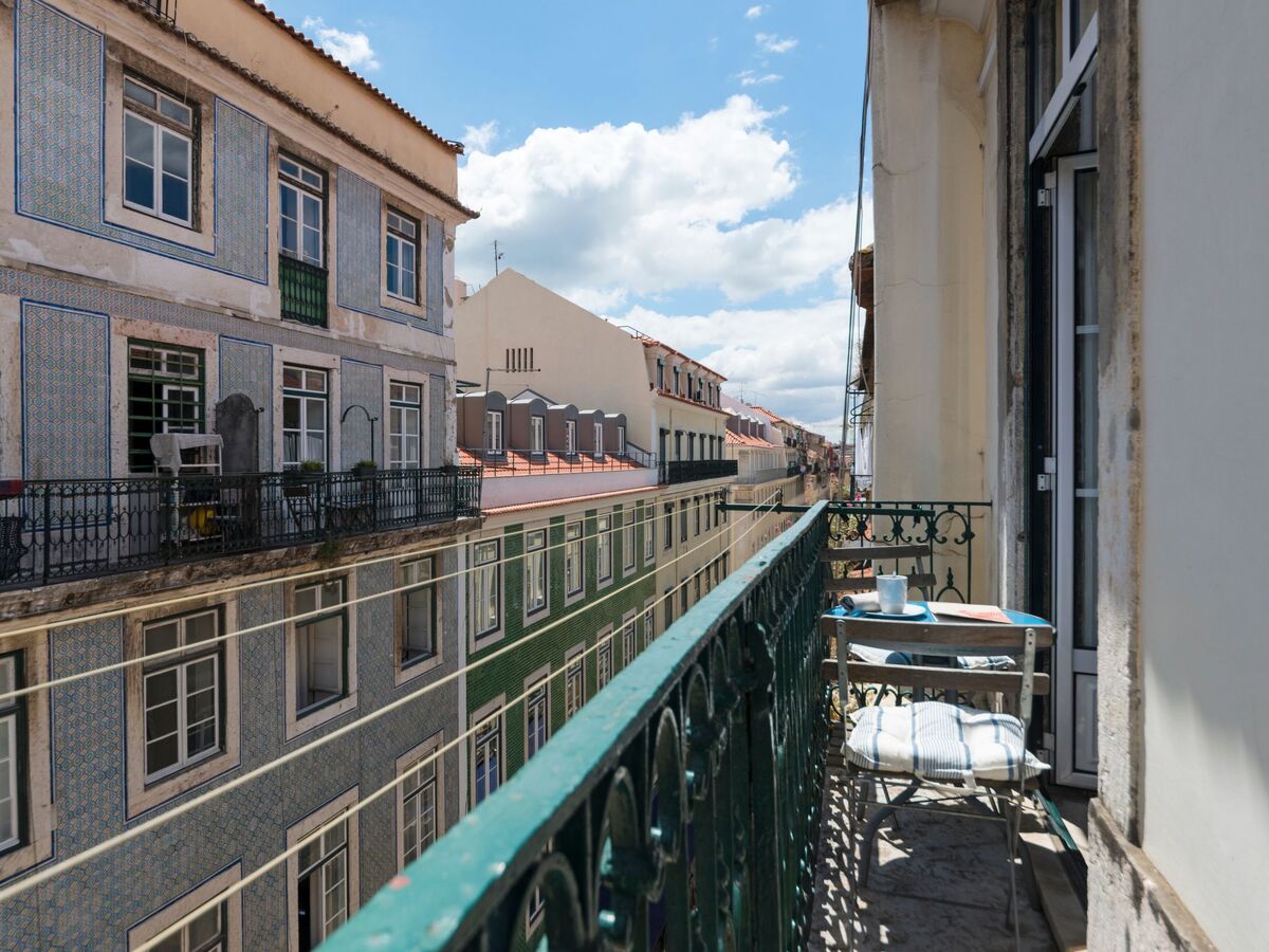 Appartement avec balcony, cœur historique de Lisbonne - Photo 19