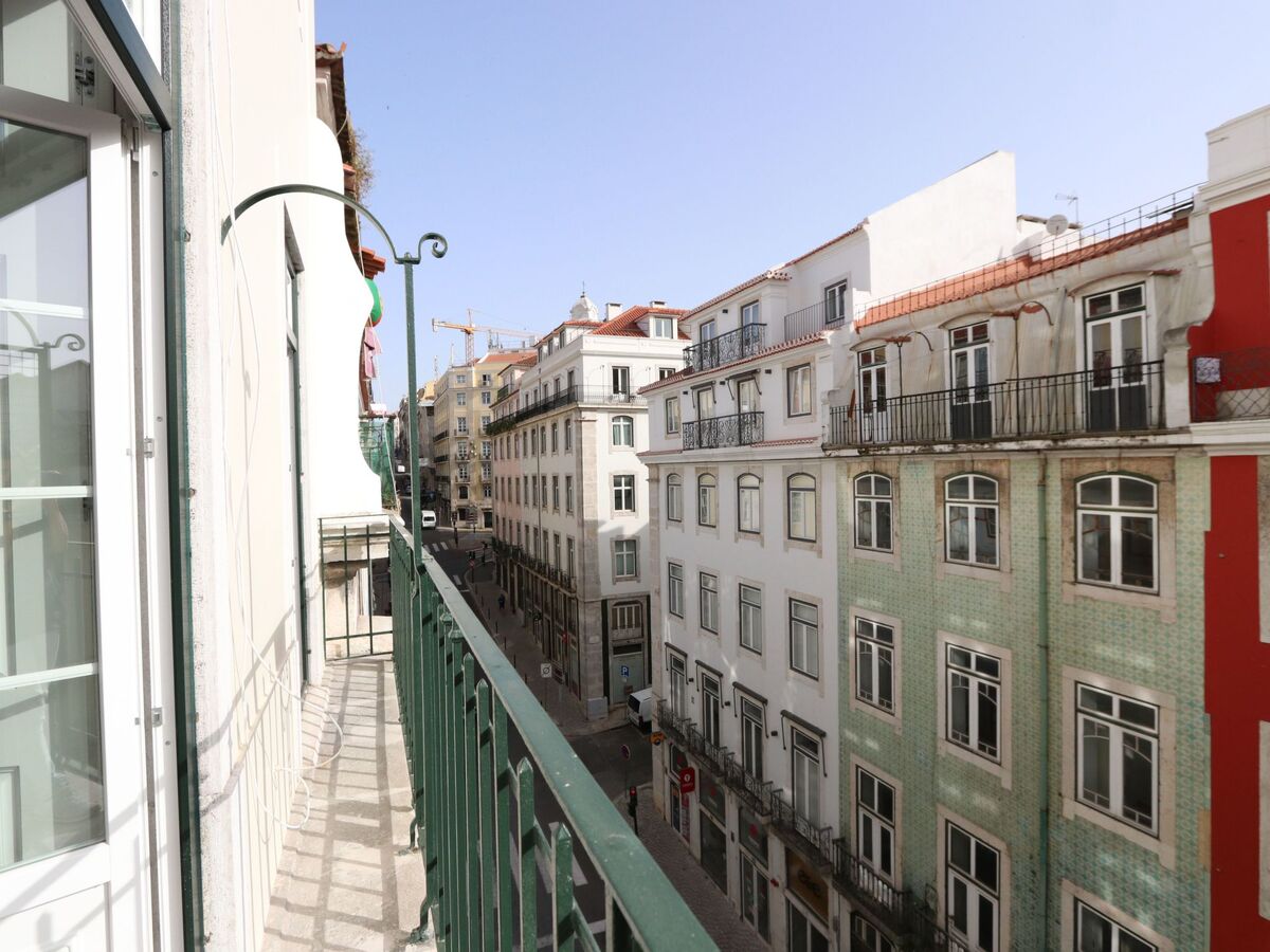 The Love Box – Design contemporain, balcon Baixa - Photo 19