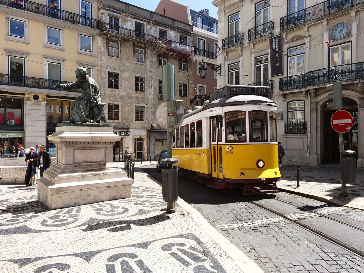 The Love Box – Design contemporain, balcon Baixa - Photo 39