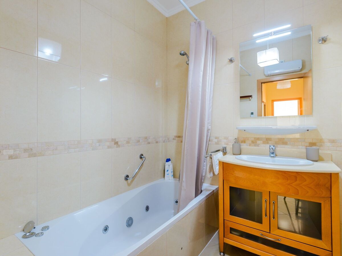 Appartement 1 chambre Albufeira, terrasse vue océan & jacuzzi - Photo 21
