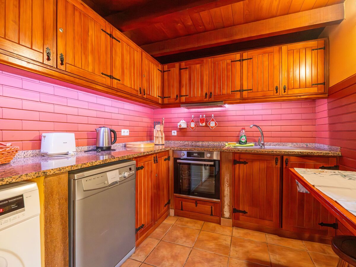 Maison bois en montagne à Ponta Delgada, Madeira - Photo 10