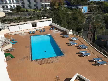 Appartement vue mer à Funchal, piscine et plage à 100 m : photo 30