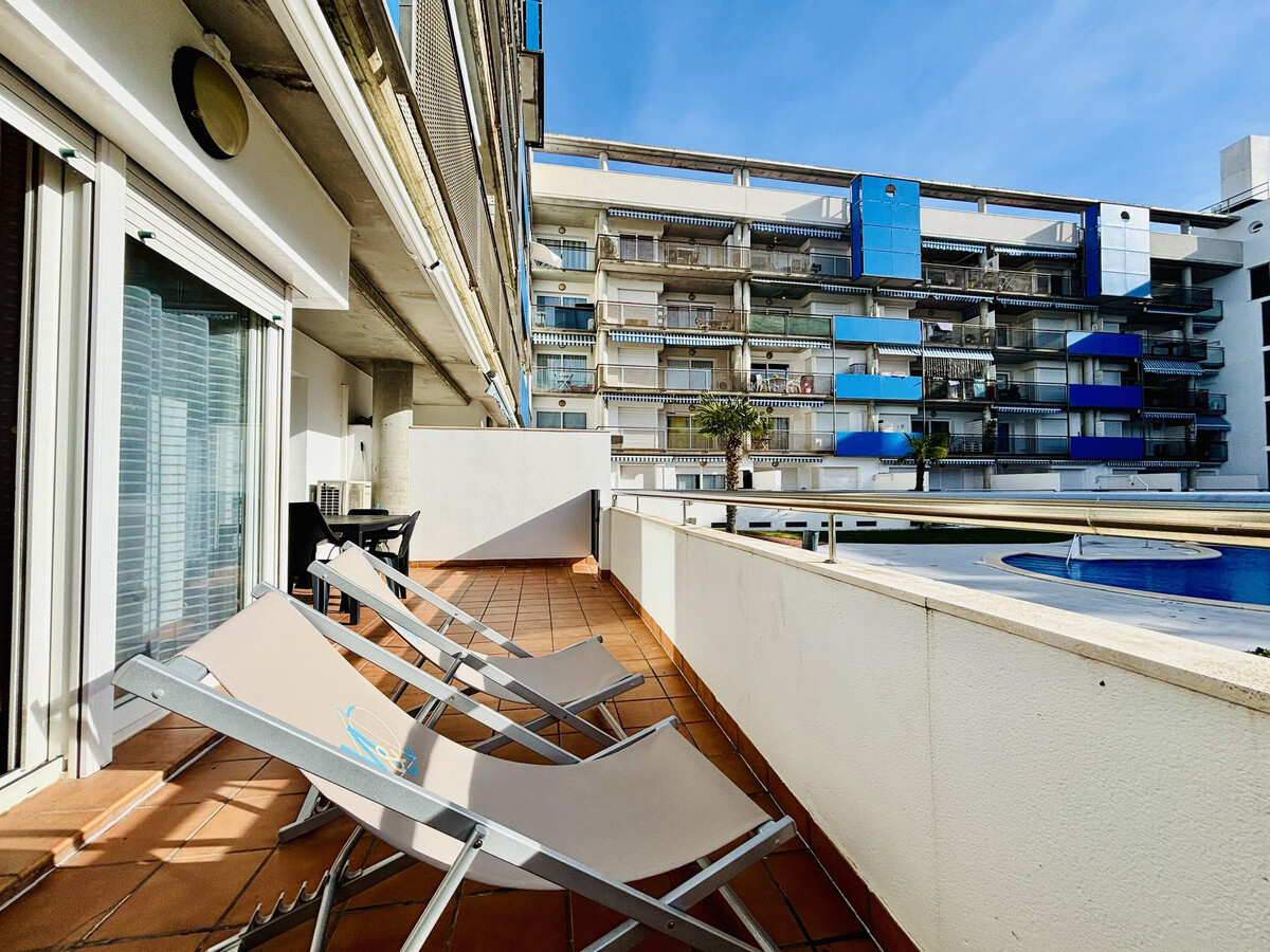 Appartement 4 pers. avec terrasse et accès piscine à Roses - Photo 6