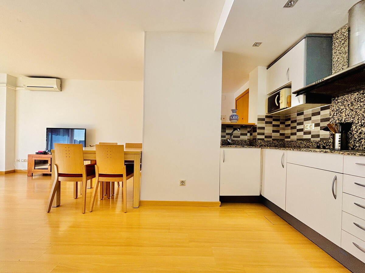 Appartement 4 pers. avec terrasse et accès piscine à Roses - Photo 11