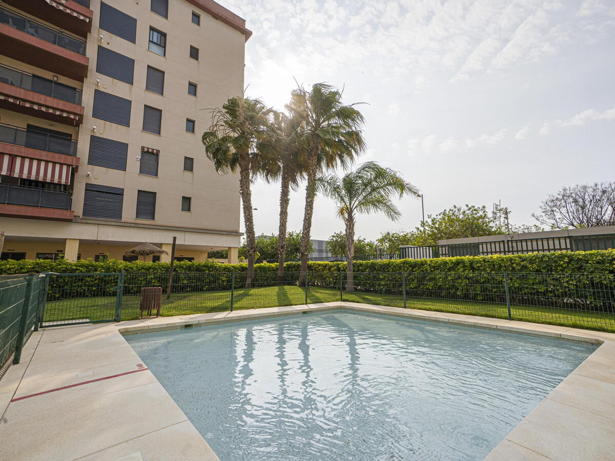 Appartement 2 ch avec piscine à 300 m de la plage - Photo 3