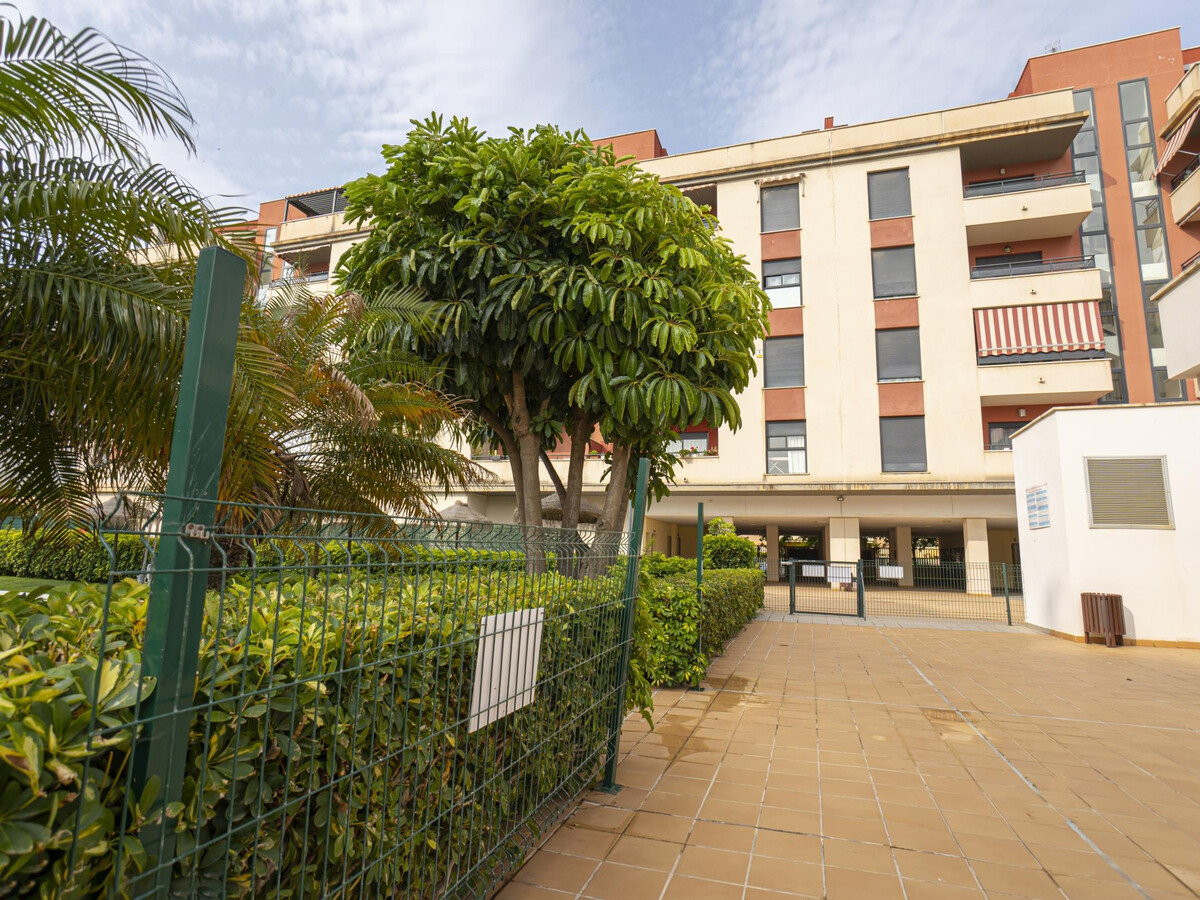 Appartement 2 ch avec piscine à 300 m de la plage - Photo 7
