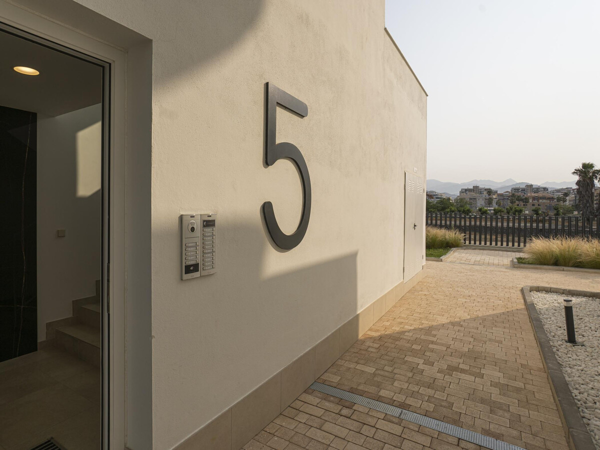 Maison 2 chambres piscine eau salée à Málaga - Photo 7