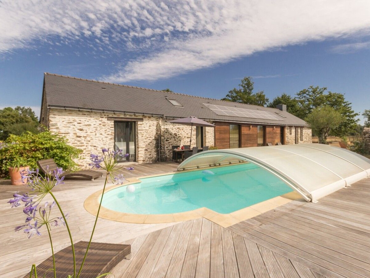 Gîte en longère rénovée avec piscine et Voie Verte - Photo 1