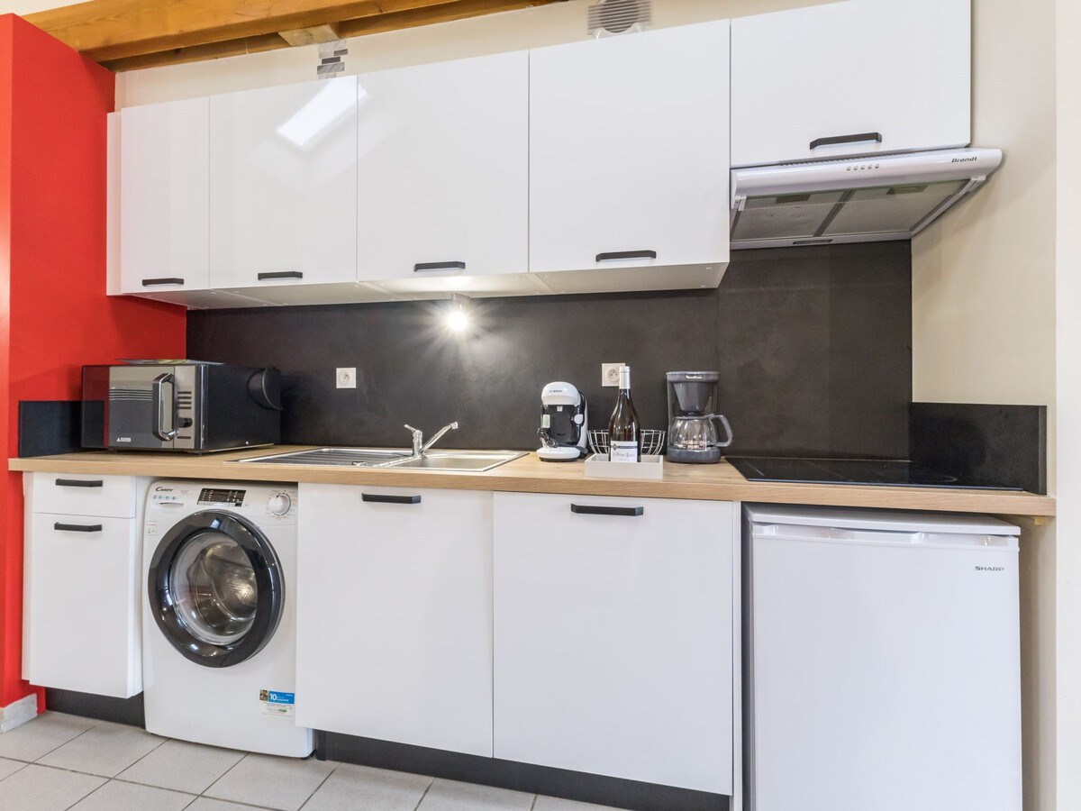 Gîte en longère rénovée avec piscine et Voie Verte - Photo 3